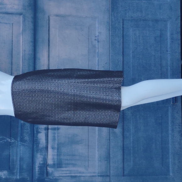 LE SUIT LADIES (2) PIECE SKIRT SET - Picture 3 of 16